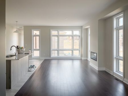 For Lease - 993 Crowsnest Hollow, Pickering, Ontario - Photo 4