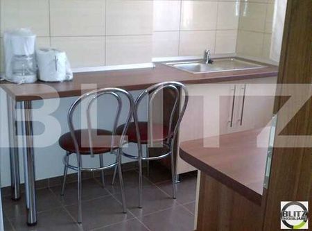 Apartament 1 camera plus nisa de dormit, mobilat modern, zona Iulius Mall, cu garaj subteran - Fotografie 5