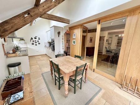 3 bedroom house to rent - Photo 2