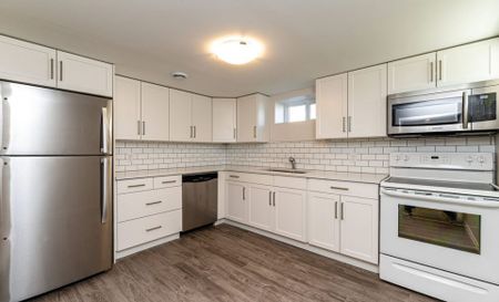 501A Bronx, Winnipeg, MB - Photo 2