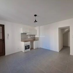 Location Duplex 2 pièces 42 m2 à Carmaux - Photo 1