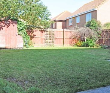 4 bedroom detached house to rent - Photo 4