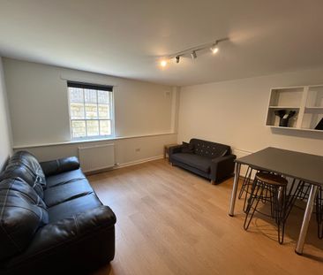 5 Bed Semi-Detached House, Merkland Road, AB24 - Photo 1