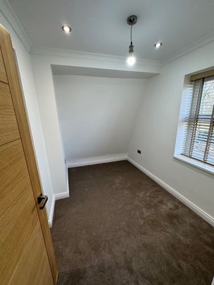 1 Bed Flat, Bentcliffe Drive, LS17 - Photo 1