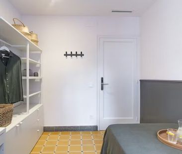 Carrer de lEscorial, Barcelona, Catalonia 08024 - Photo 2