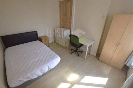 5 bedroom terraced house to rent - Photo 2