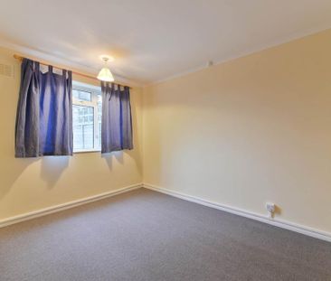 3 bedroom maisonette to rent - Photo 6