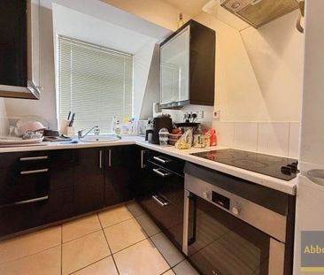 Swan, Thorpe Road, NR1 - Photo 5