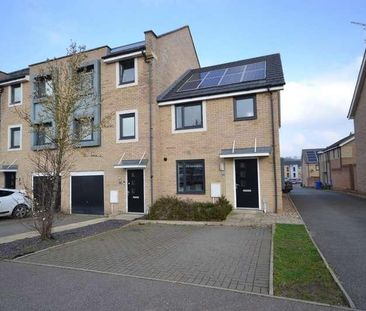 Fleming Way, Haverhill, CB9 - Photo 2