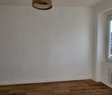 Location Appartement 2 pièces 38m² LA TALAUDIERE 42350 - Photo 1
