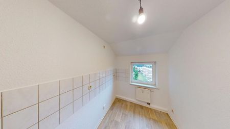 Familienwohnung mit Balkon in ruhiger Seitenstraße gelegen - Foto 5