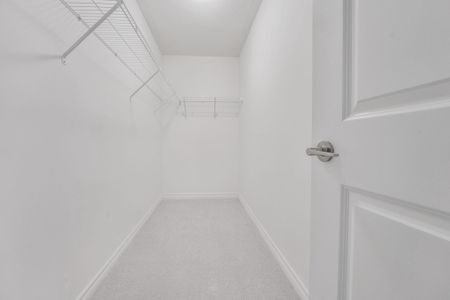 For Lease - 11 Gemini Drive, Barrie, Ontario - Photo 2