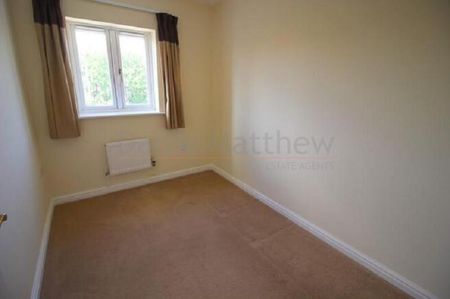3 bedroom detached house to rent - Photo 2