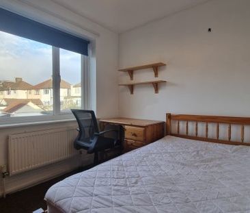 Upper Bevendean Avenue, Brighton 1 bedroom house to rent - Photo 2