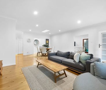 4 Unley Place, Robina QLD 4226 - House For Rent | Domain - Photo 1