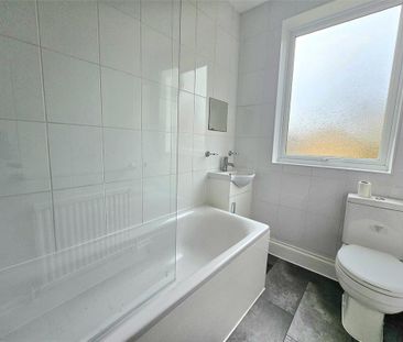 2 bedroom maisonette to rent - Photo 6