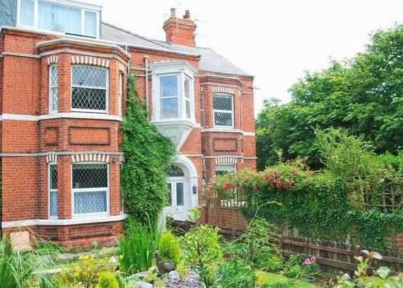 Atwick Road, Hornsea, HU18 - Photo 1