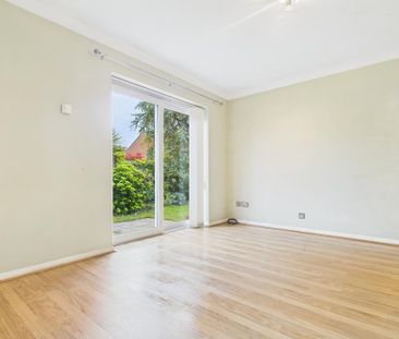 1 bedroom semi-detached house to rent - Photo 3