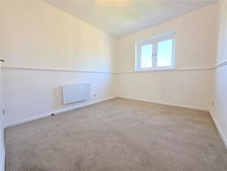 1 bed apartment to rent in Maitland Road, Wickford, SS12 - Photo 2