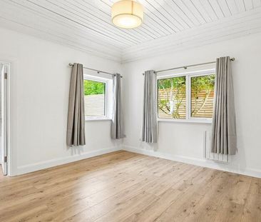 3 Heathfield, Monkstown, Co. Dublin., Co. Cork - Photo 3