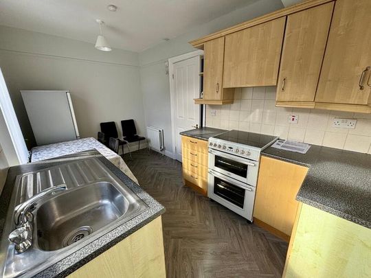 91 Clandeboye Road, Bangor, BT20 3JQ - Photo 1
