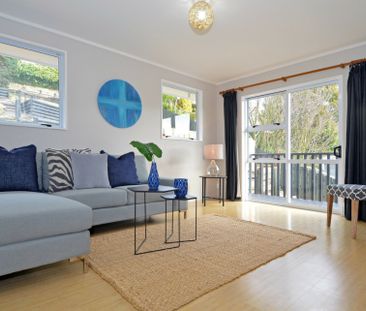 Beauty and the Bungalow - Photo 1