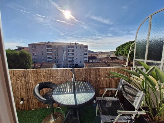 Location appartement 2 pièces 35 m² à Toulon (83100) - Photo 1