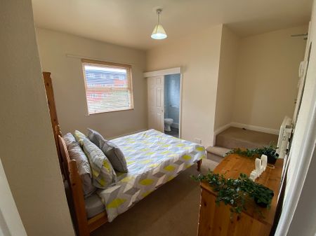 Flat 3, 49 Lower Ford Street – Student Accommodation Coventry - Photo 5