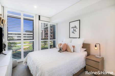 304/8 Village Place, Kirrawee, NSW 2232 - Photo 3