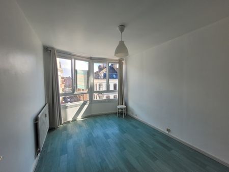 Location Appartement 1 pièce 18m² LILLE 59000 - Photo 4