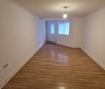 2 bed apartment to rent in Chillingham Road, Heaton - Photo 5