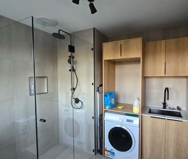 Westmeadows - Photo 1