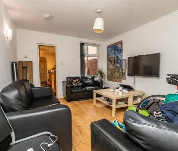 7 bedroom house to rent - Photo 2