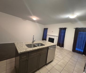 For Lease - 87 Sonoma Valley Crescent, Hamilton, Ontario - Photo 5