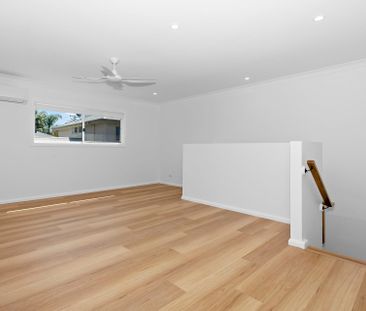 2/59 Yorston Street, Warners Bay. - Photo 1