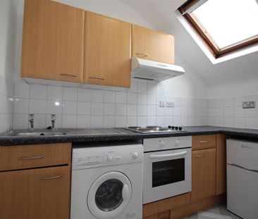 Studio to rent - Photo 6