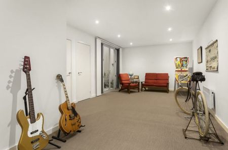 12 Glass Street, North Melbourne VIC 3051 - Photo 2