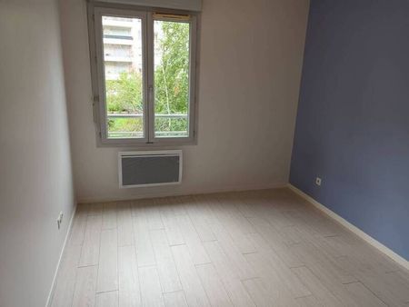Appartement 2 pièces - 69100 Villeurbanne - Photo 2