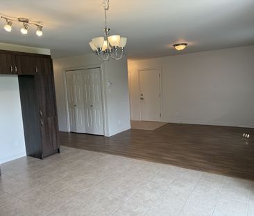 Superbe grand 4 1/2 Charlesbourg, Rez de chaussé, Libre - Photo 3