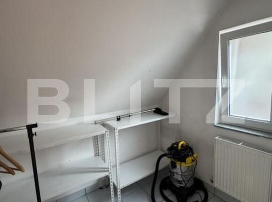 Apartament 4 camere, 130 mp plus terasa, in imobil tip vila, mobilat modern, AC - Photo 1