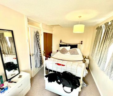 1 bedroom semi-detached house to rent - Photo 2