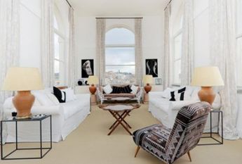 Attic-Spagna: 250mq. Duplex Penthouse located in 15th century Historical Building. Large double living room with fireplace, study, 3 bedrooms, 3 baths, spectauclar entertaining room with 360° views of antique Rome, rooftops and Cupoa’s. Ref #120