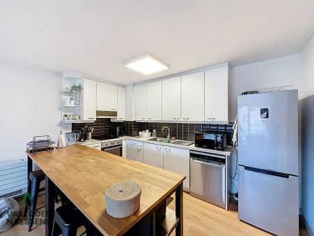 GEMEUBELD DUPLEX-APPARTEMENT MET 2 SLPK EN TERRAS - Photo 3