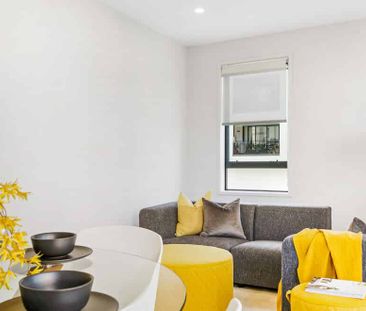 Hobsonville, 2 bedrooms, $640 - Photo 1