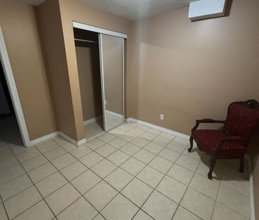 For Lease - 3910 Baggins Court, Mississauga, Ontario - Photo 1