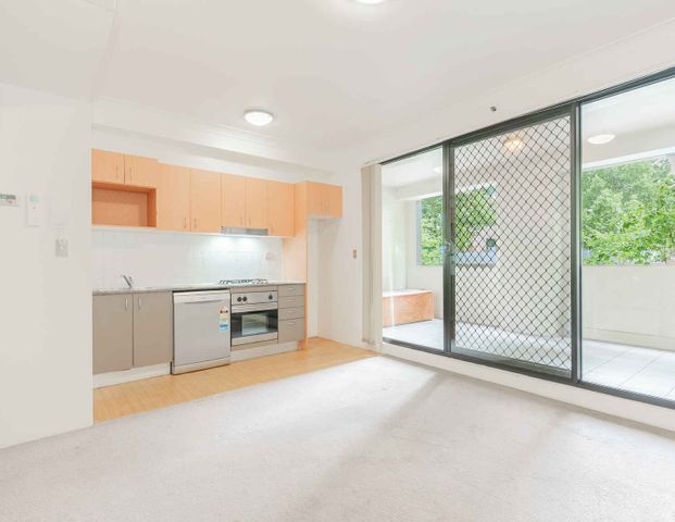 107/242 Elizabeth Street, Rooty Hill - Photo 1