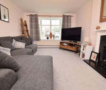 Dunn Close, Wrenthorpe, WF2 - Photo 1