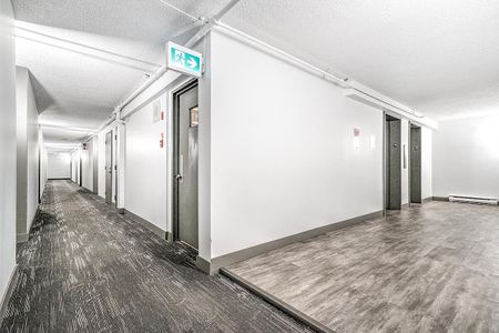 315 East Rene Levesque blvd, Montréal, QC - Photo 2