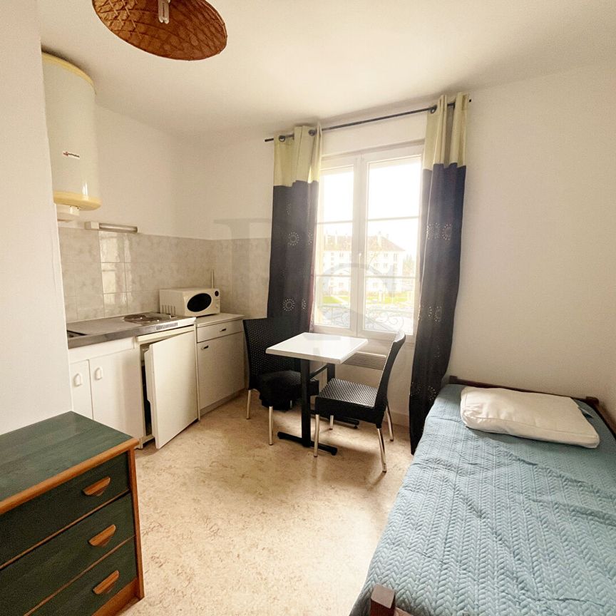 ARGENTAN - Studio n°2 de 13.62 m² proche de la gare, - Photo 2