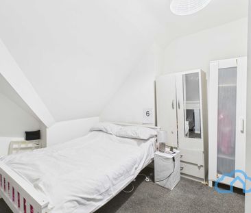 RM6 Plashet Road | Plaistow | London | E13 0PU - Photo 1